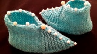 Baby Slippers With Three Stitches in Urdu/Hindi by Azra Salim