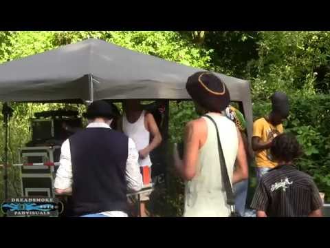 KLAVER 5 FESTIVAL (dubmovie) ft out of many sound ls dub radix & jah frequency ft mc's (b) @ 2014