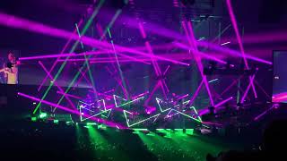 10 deathbreast - Bon Iver (Live @ Wembley Arena, London 26/10/2022)