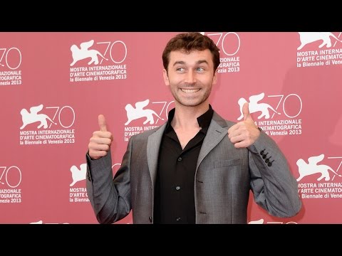 , title : 'Porn Star James Deen Accused Of Multiple Rapes'