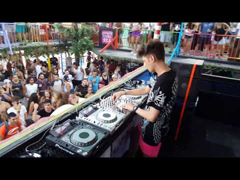 Walk around Guaba Beach Bar with Guabarazzi - David Gravell 2017