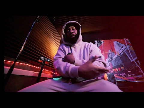 Mummz (LordMobb) - Famous Hours (New Official Music Video) (Prod. 4ord) (DirectorHitman)