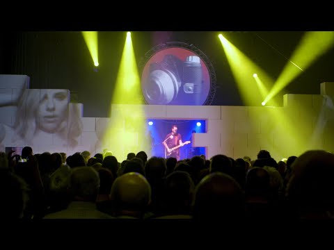 The Pink Floyd Sound - Young Lust (LIVE)