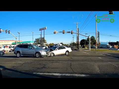 Accidents at intersections compilation || Cars Accidents