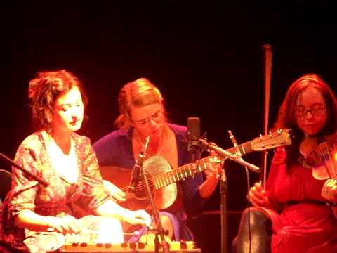 AOIFE SINGS, KRISTIN PINGS,  with  RUTH ON STRINGS - ALL GOOD THINGS