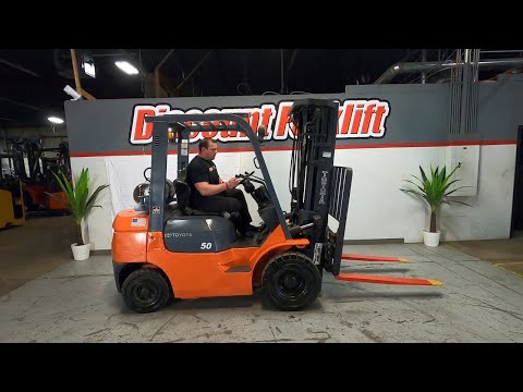 TOYOTA 7-Series 7FGU25 5,000lb LP (Propane) #9853 - Forklift For Sale
