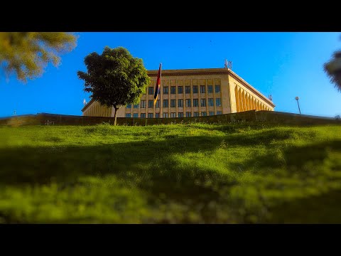 Meet AUA’s International Faculty