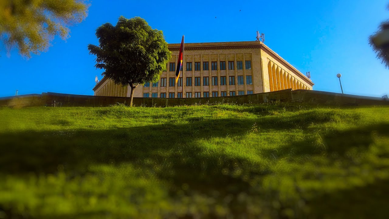 Meet AUA’s International Faculty