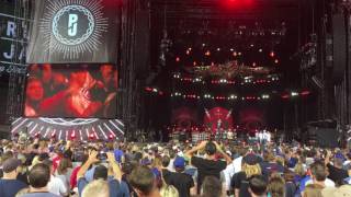Eddie Vedder sings &quot;Someday We&#39;ll Go All The Way&quot; at Wrigley Field