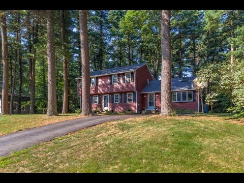 39 Ticonderoga Lane, Millis MA - for sale by Agent Robin Spangenberg, Tel 508-277-4144