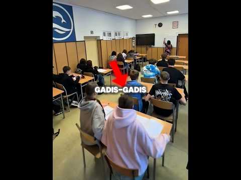 Detik-detik Menyelinap Keluar Kelas 😂 #funny #comedy