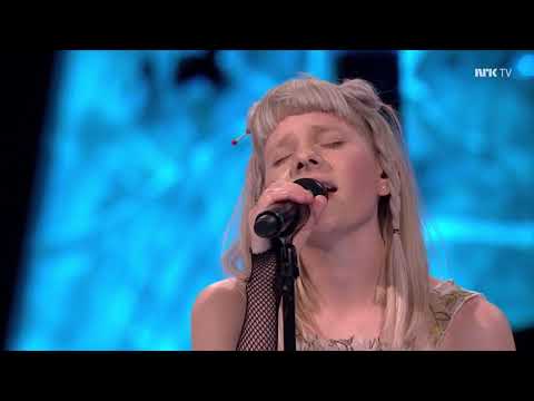 AURORA - Walking In The Air (Live at Nidarosdomen)