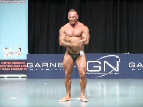 Andy Lawley posing Routine