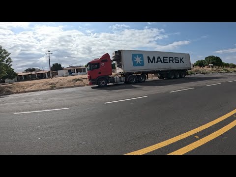 BR 020 descendo a serra de Parambu-CE Scania R420  