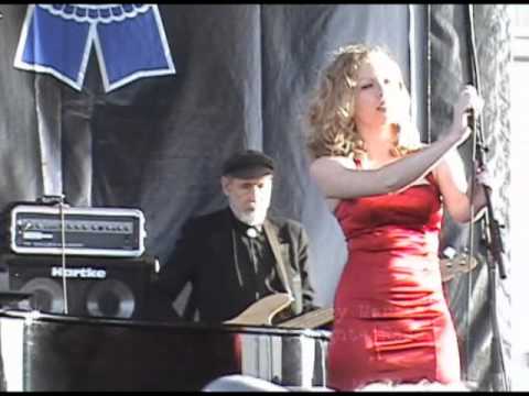 Annie Marie Dolan, Linda Gail Lewis - Should I Ever Love Again?, LIVE in Las Vegas 4/23/2011