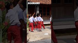 Download lagu Rivalitas abadi SD Vs MI mp3
