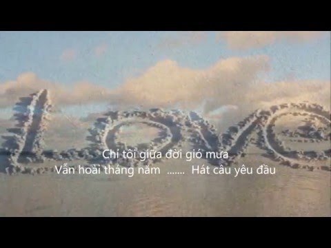 Thể hiện bởi Hương Giang