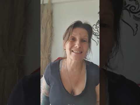 New Moon Checks/Cheques de la Luna Nueva