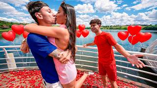 O Insa Deu um Beijo na Letícia no Meio do Pedido de Namoro