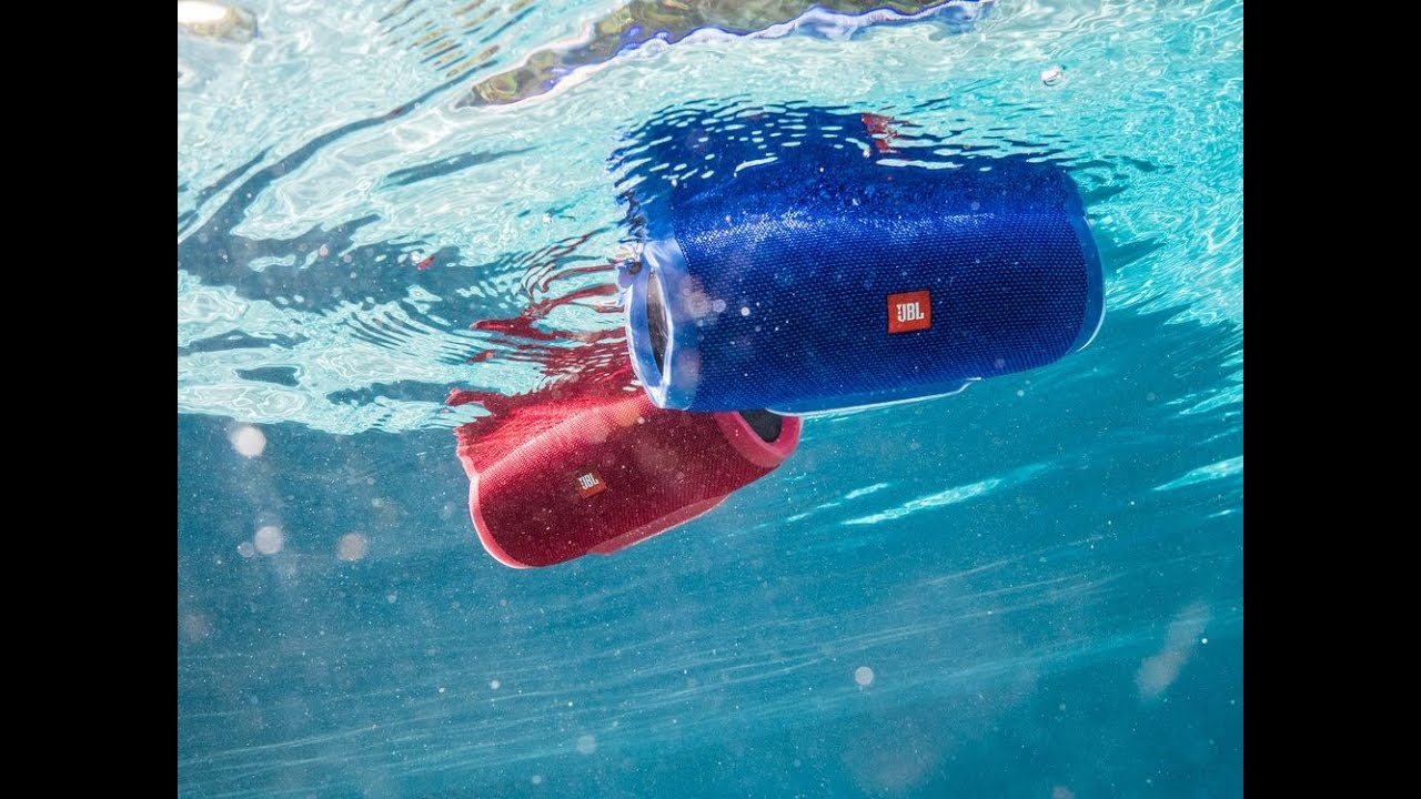 Колонка JBL Charge 3 черная