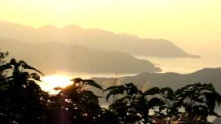 preview picture of video '奄美大島　湯湾岳の夕景色　The sky at sunset Amami Mt. Yuwan-dake'