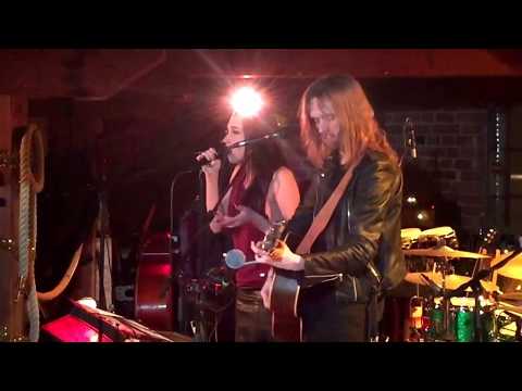 Anssi Kela & Janna Hurmerinta Kun olet poissa Telakka