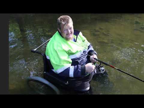 kalastus... mikä ihana tapa saada hermolomaa katso ja naura 😂