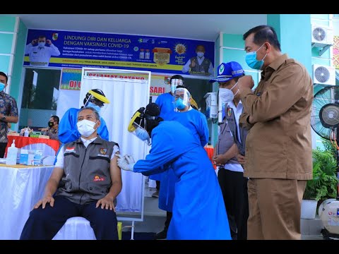 Wakil Wali Kota Beserta 9 Pejabat Publik dan Tokoh Agama Selesai Divaksin