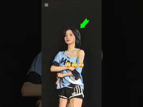 Camera man knows where to focus😭 #babymonster #pharita #rora #asa #chiquita