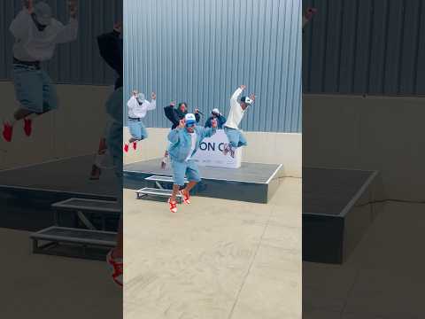 Parti🔥🔥#enhletheedj #raizorsteezy #kamomphela #amapiano2025 #amapianototheworld #djviral