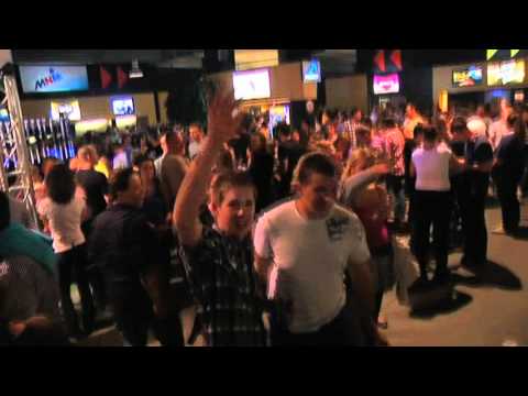 MNM backstage bij Milk Inc. Eclipse - pauzebeelden