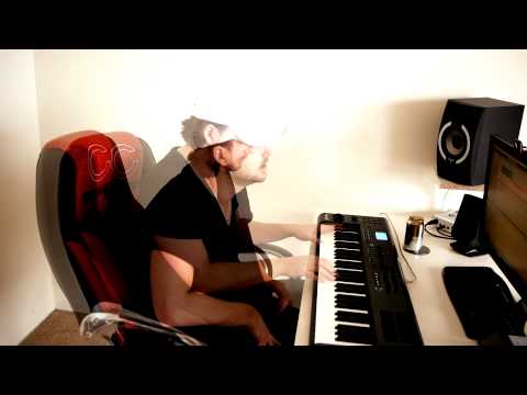 Tristan Tyrcha in Studio Playing Around & Beat Making