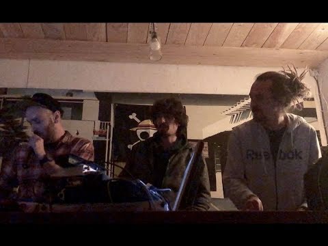 PhOniAndFlOrE - Into The Future Tour {Monkey Dub Station #2}