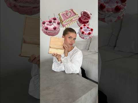 Make a fake cake with me