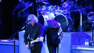 Dennis DeYoung band introduction and &quot;Babe&quot; Plymouth MA 15th Mar 2018