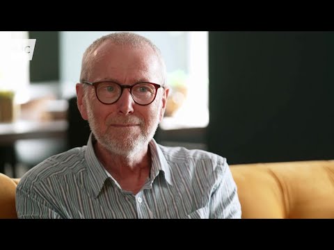 Stori dod allan - John Sam Jones - Coming out story | Paid a Dweud Hoyw | S4C