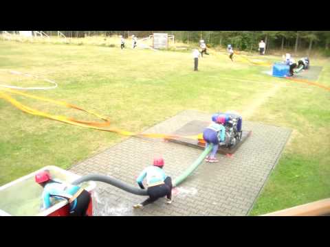 SDH Lezník ženy vs  SDH Hartmanice ženy v Perálci 2016   pavouk