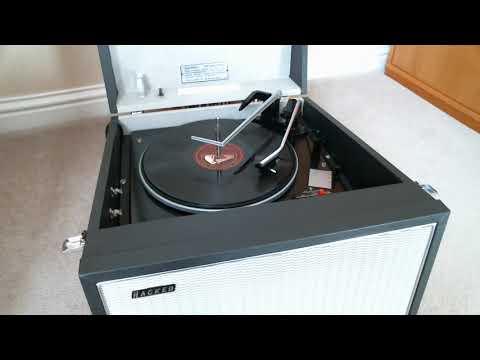 Zez Confrey and his Orchestra - Kitten on the Keys (78rpm - 1927)