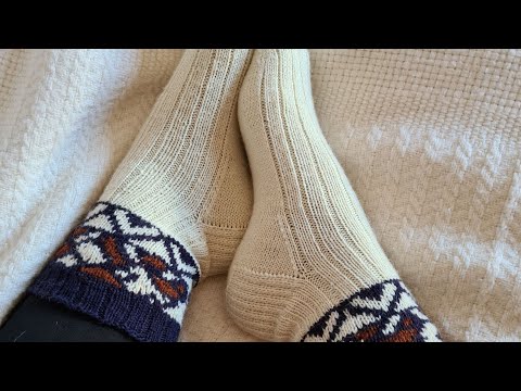 Yarnflakes Podcast 131 – Socks land