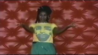 Bài hát Try Me Out - Nghệ sĩ trình bày Corona