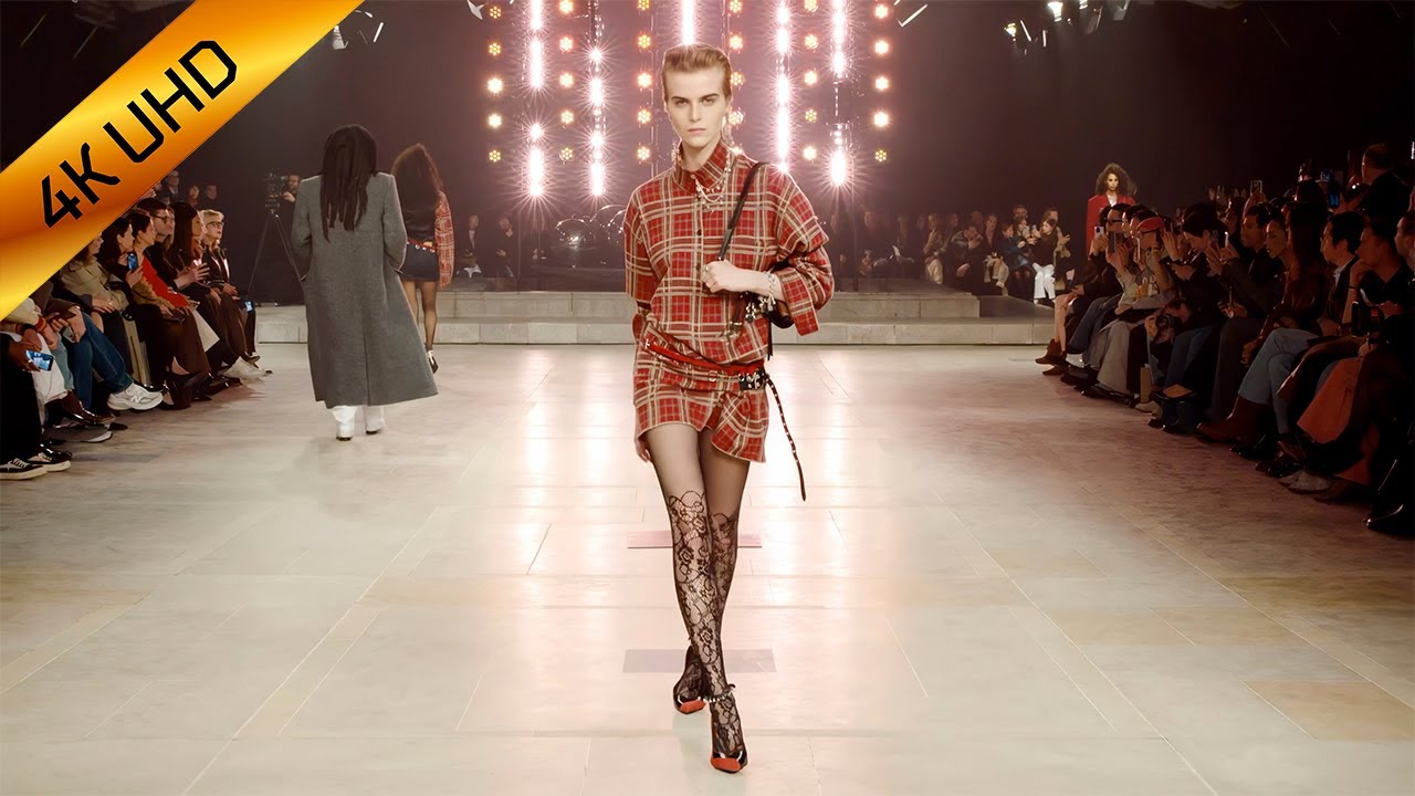 Isabel Marant | Fall Winter 2025/2026 | Paris Fashion Week