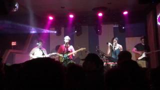 Pinegrove: Over My Shoulder (LIVE 2017)