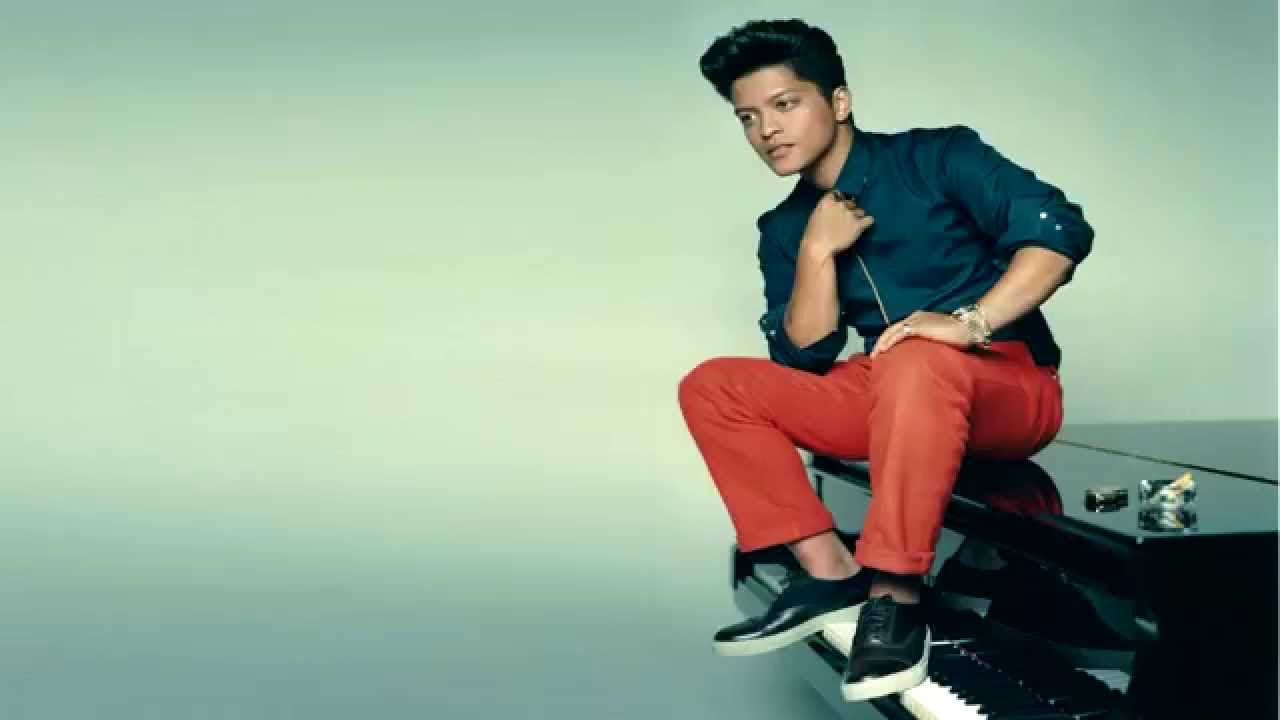 Bruno Mars - Uptown Funk ft. Mark Ronson (Free MP3 Download)