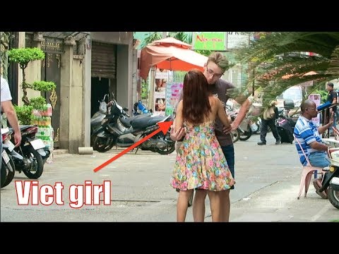 Vietnam Street Scenes 2018 - Saigon Vlog