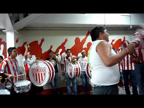"COMANDO EN AWAS VS IRAPUATO" Barra: Comando Rojiblanco &bull; Club: Club Necaxa