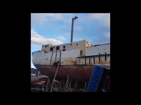 Tall Ship, the Jean de la Lune...  now rotting in a boat Yard on Tenerife (Slideshow)