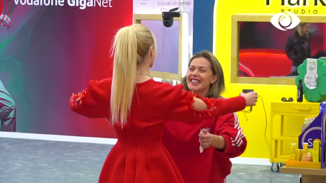 Edhe kur zihemi të kam shumë xhan/ Olta zgjedh ti bëjë dedikim Deamishelit