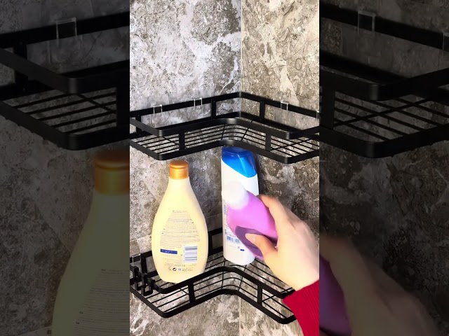 رفوف حمامات زاوية ستيل  لاصقة متوفر قطعتين أنيقة وفخمه مقاومه للماء لتنظيم الحمام وترتيب المطبخ وتخزين الأدوات بطريقة عملية