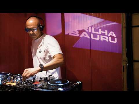 Mono | House DJ Set @ Une Bar, Bauru - São Paulo