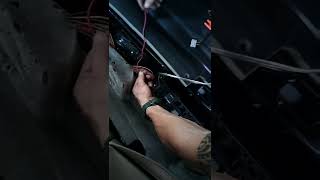 Cadillac STS CTS AMPLIFIER not working, not getting positive. easy fix ! BOSE amp system